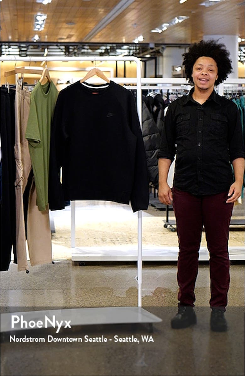 Tech Fleece Crewneck Sweatshirt, sales video thumbnail