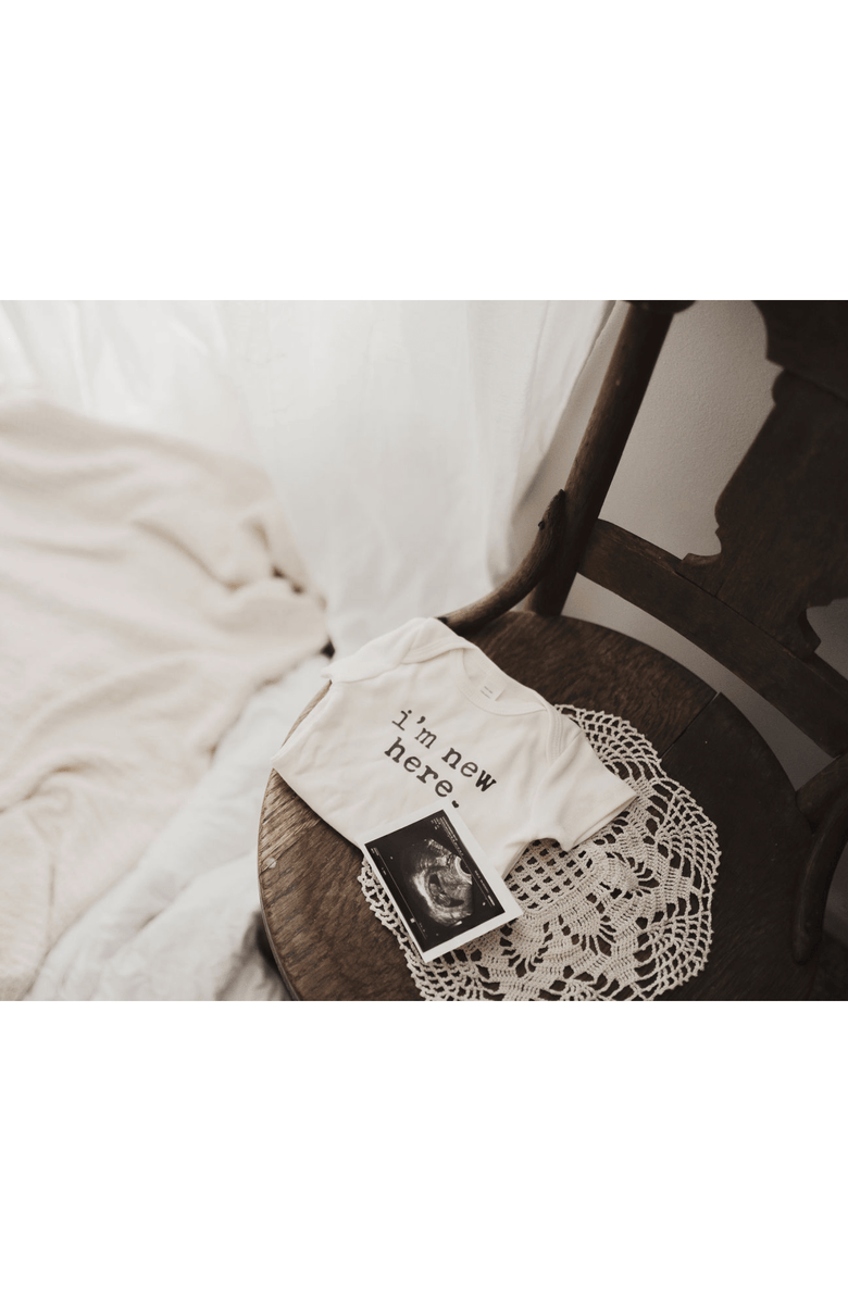 Finn + Emma Organic Baby Braphic Bodysuit | I'm New Here, Alternate, color, Off White