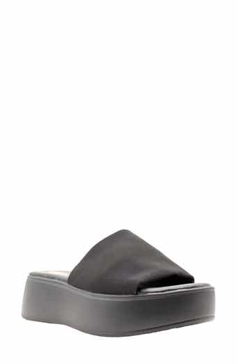 Volatile Mazatlan Water Resistant Platform Sandal