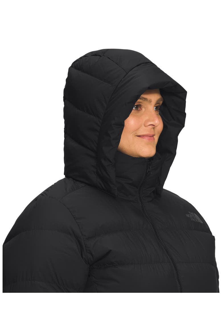 Metropolis Water Repellent 550 Fill Power Down Hooded Parka, Alternate, color, TNF BLACK