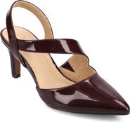 Journee Collection Scarlett Pointed Toe Pump