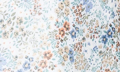 Gibsonlook Floral Flutter Sleeve Top