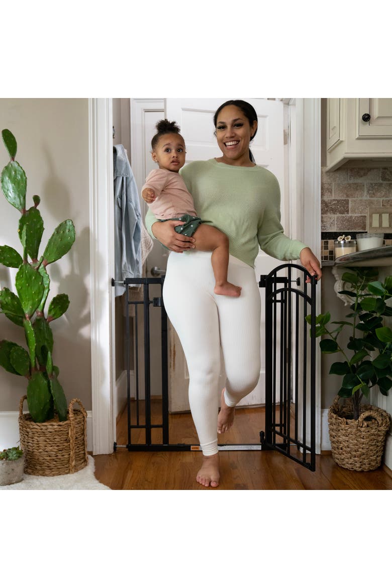 The Doorway 48W Series Pet and Baby Gate, Alternate, color, BLACK