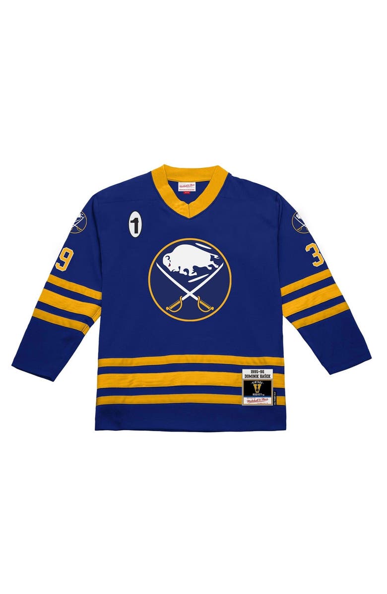 Mitchell 
Ness Men
s Mitchell 
Ness Dominik Hasek Royal Buffalo Sabres 1995-96 Power Play Jersey, Alternate, color, Royal