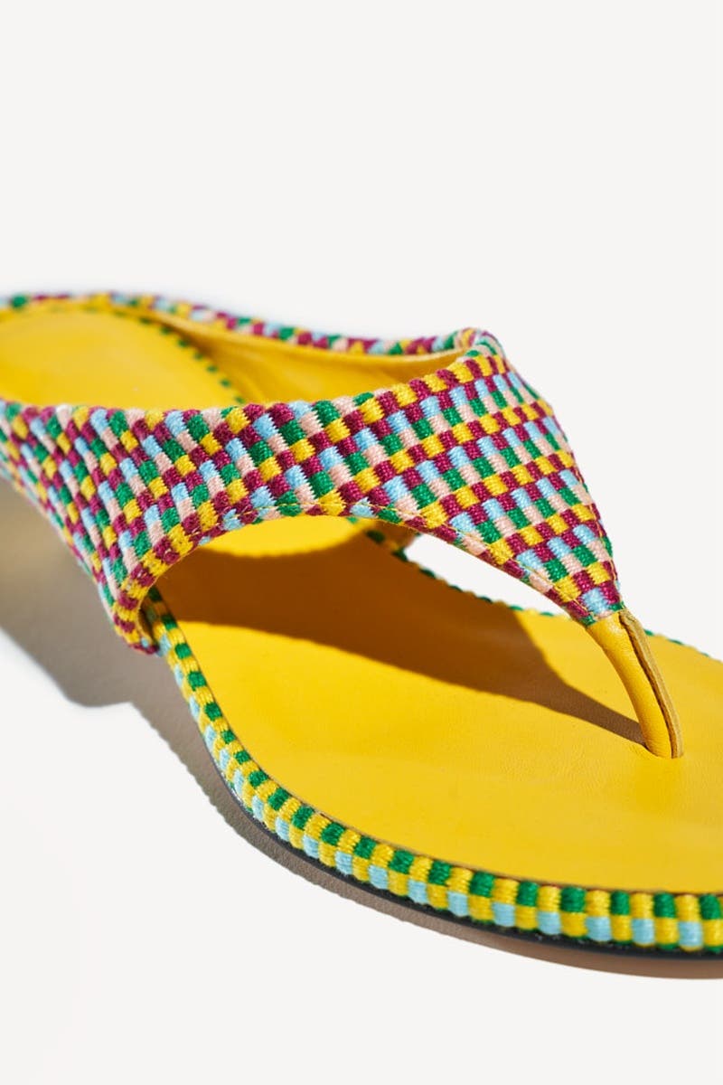 Mafalda Open Toe Thong Strapp Fabric Kitten Heel Sandal, Alternate, color, Caribe