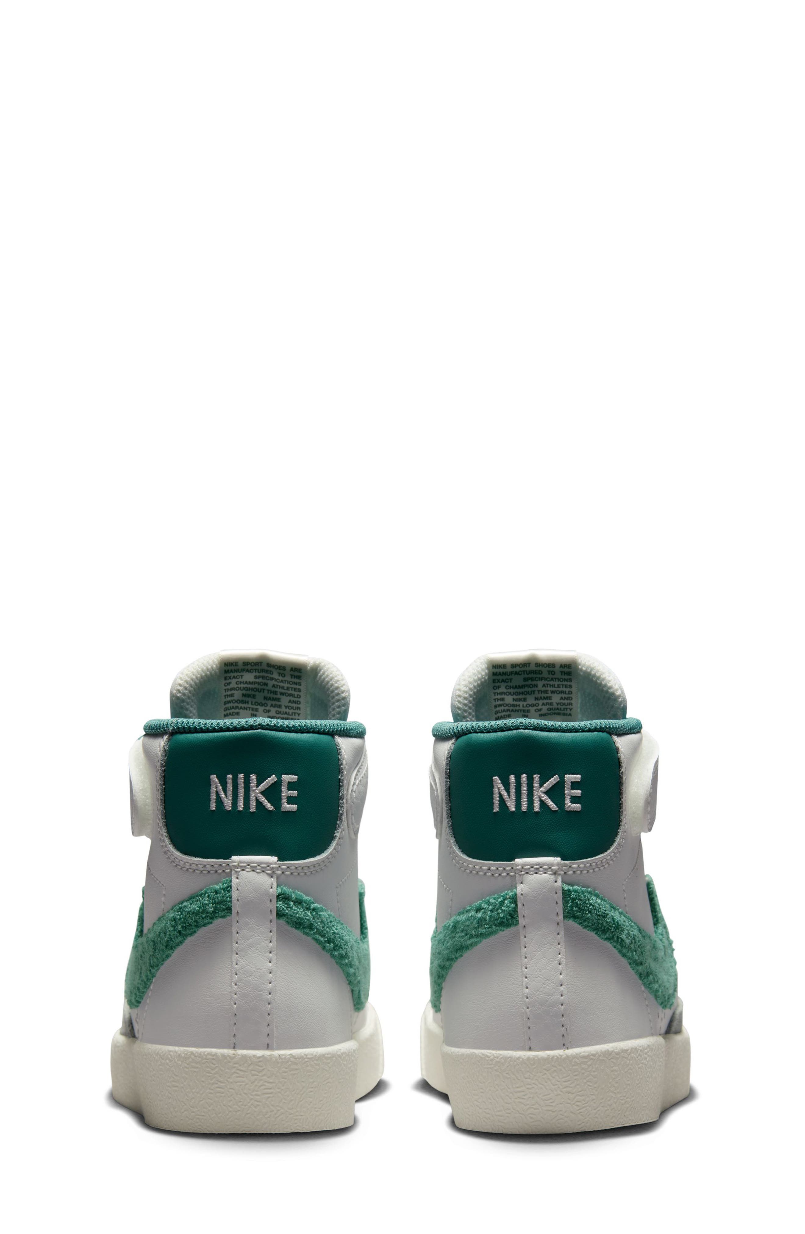 Nike Kids' Blazer Mid '77 SE Sneaker, Alternate, color, 100 Smtwht/Bicstl