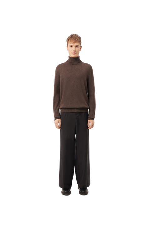 Essential Turtleneck Cashmere Sweater
