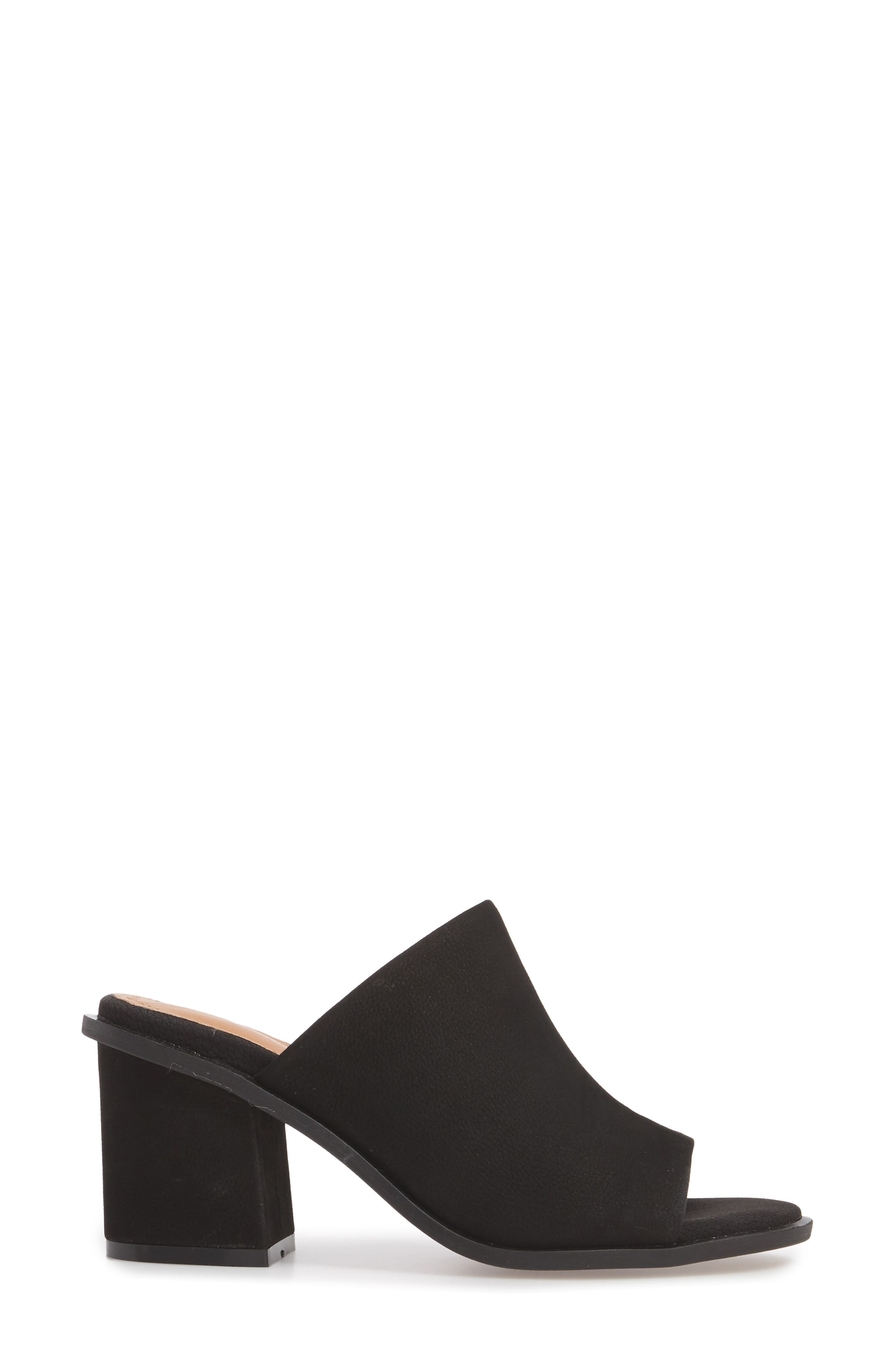 Alias Mae Gibson Mule, Alternate, color, 