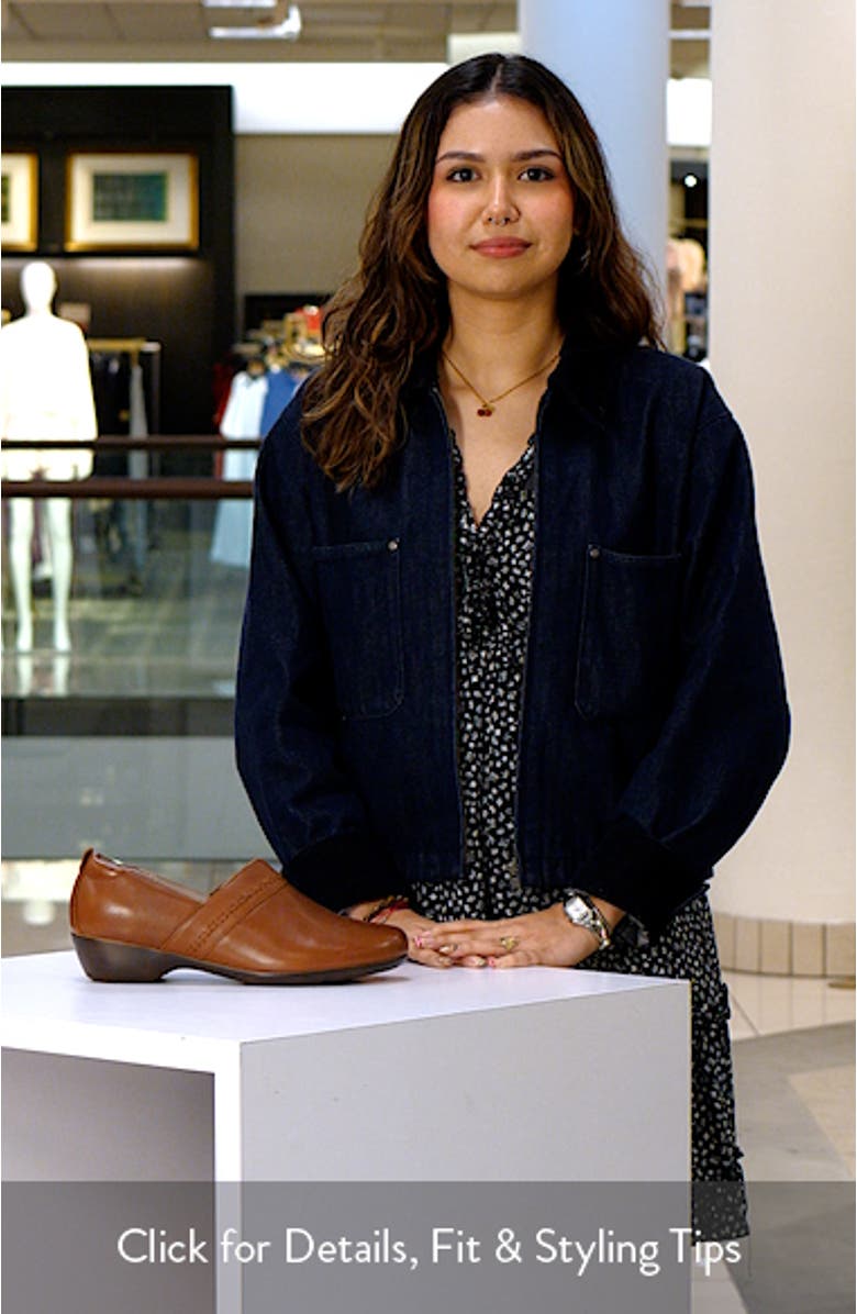 Dolores Slip-On, sales video thumbnail