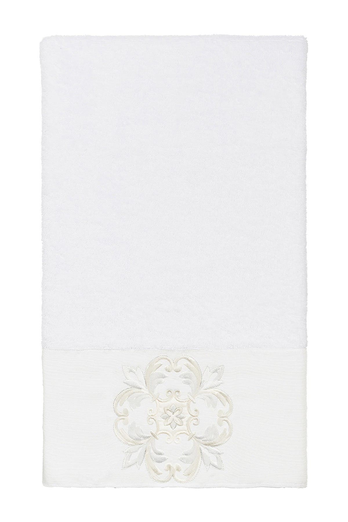 Linum Home Textiles Alyssa Embellished Bath Towel - White
