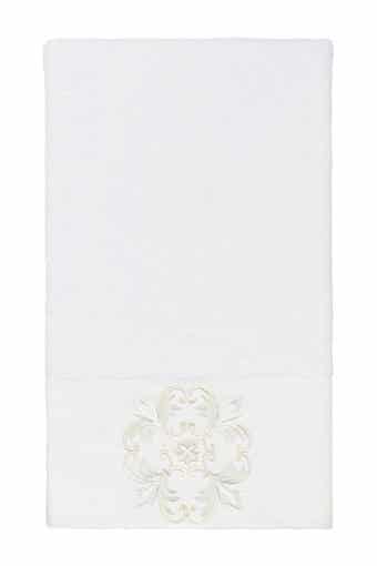 Linum Home Textiles Alyssa Embellished Bath Towel - White