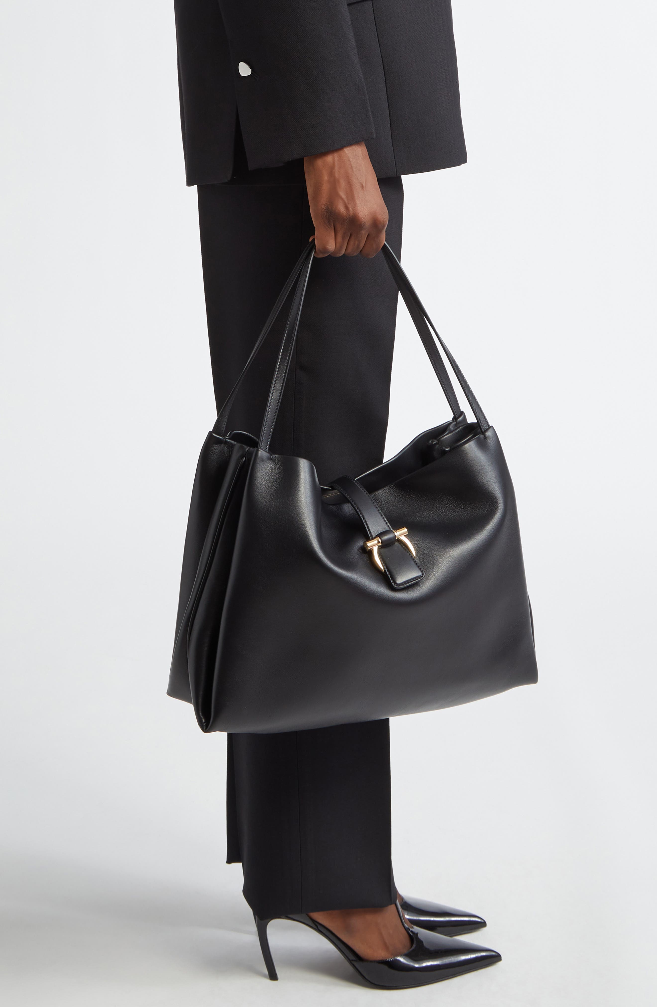 FERRAGAMO Medium Lily Tote, Alternate, color, Nero