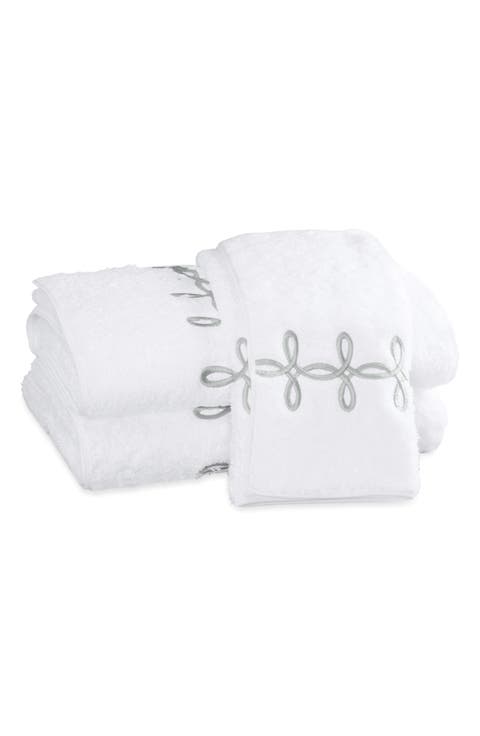 Gordian Knot Bath Sheet