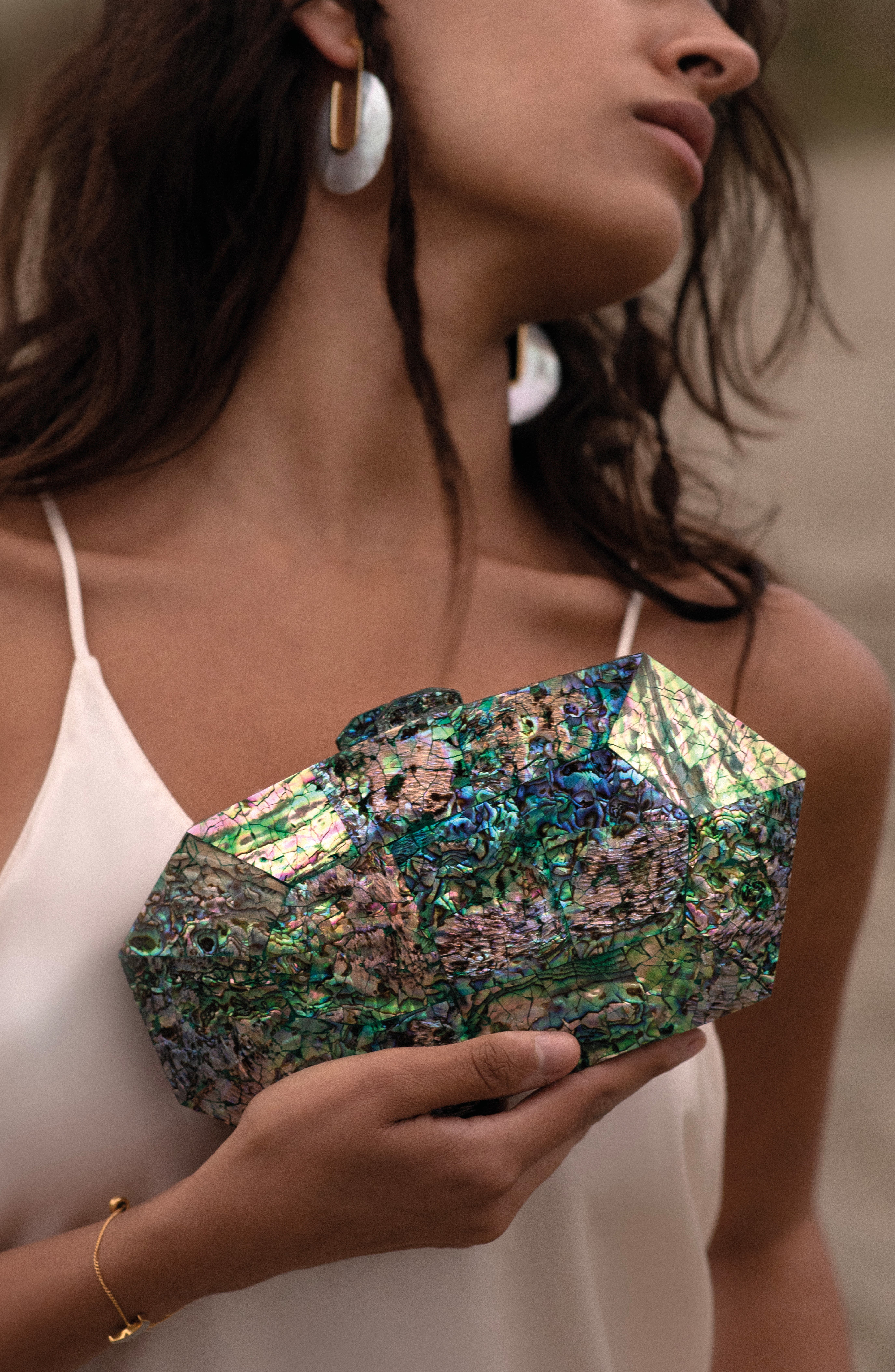 Freya Rose Jaya Green  Clutch Bag, Alternate, color, Iridescent Green Hue