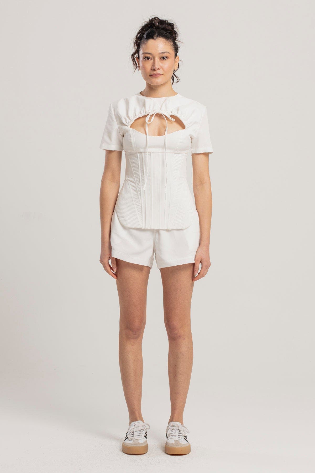 White Short - image 2