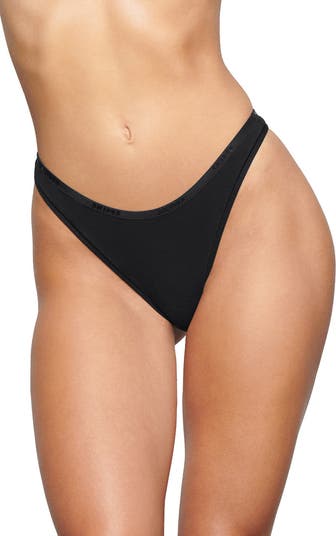 スーツ SS25 THONG ICON COTTON LOGO (0000F3786 001) SKIMS Stretch Cotton Logo Dipped Thong | Nordstrom