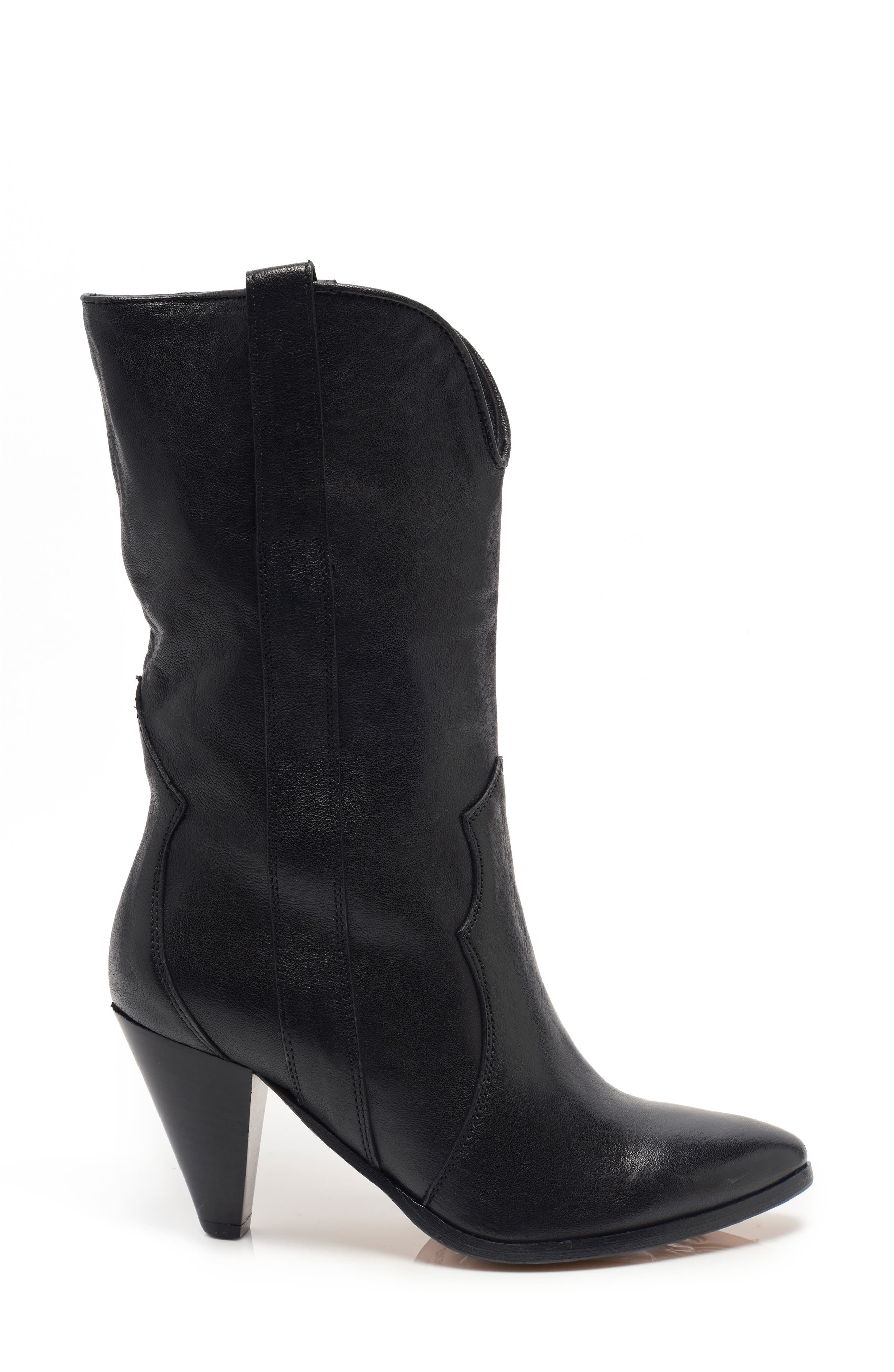 Free People Taper Heel Western Boot, Alternate, color, Black Leather