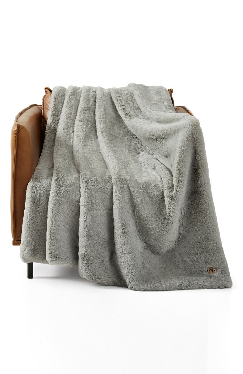 UGG<sup
®</sup
Euphoria Throw Blanket, Alternate, color, Seal/Seal