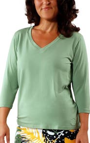 UV Skinz 3/4 Sleeve V-Neck R&R Tee