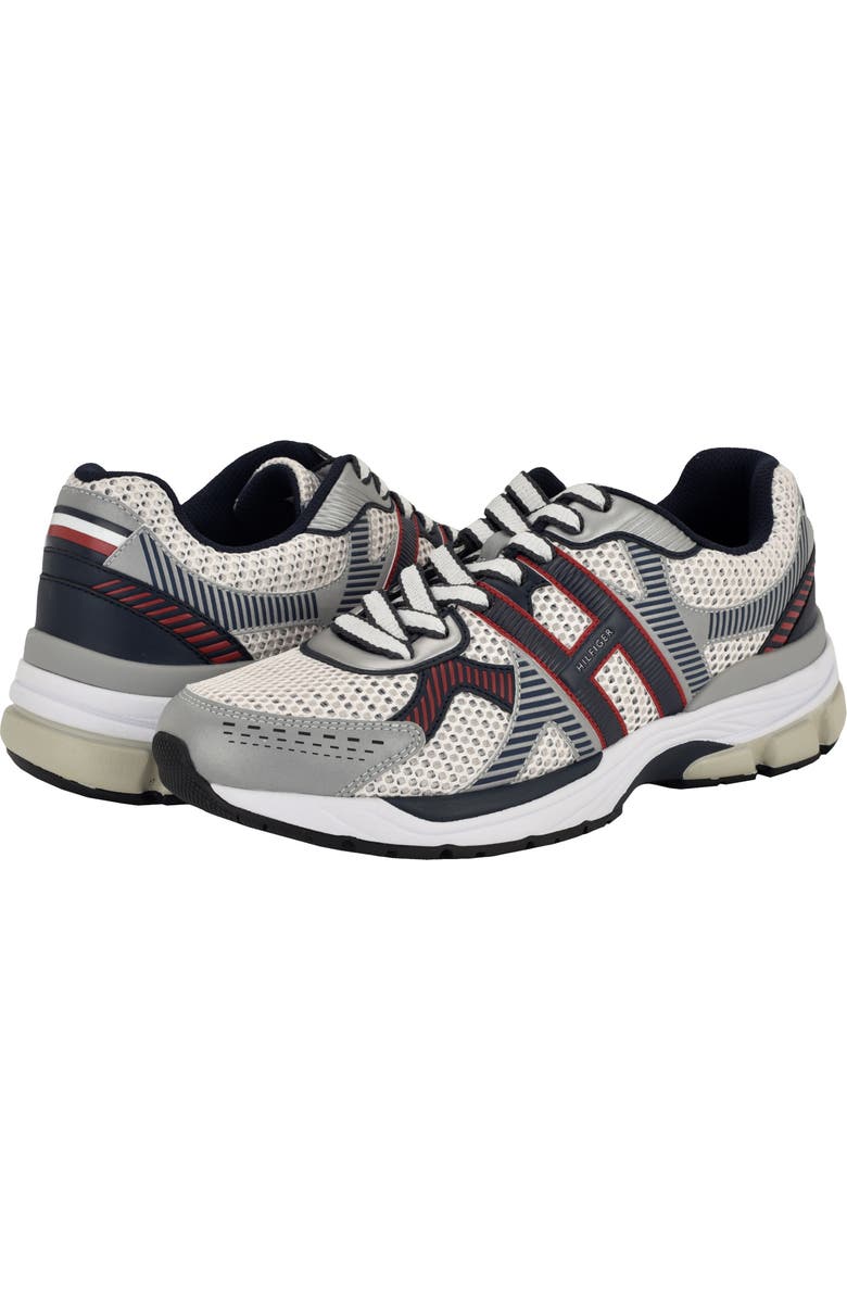 Tommy Hilfiger Pug Sneaker, Alternate, color,