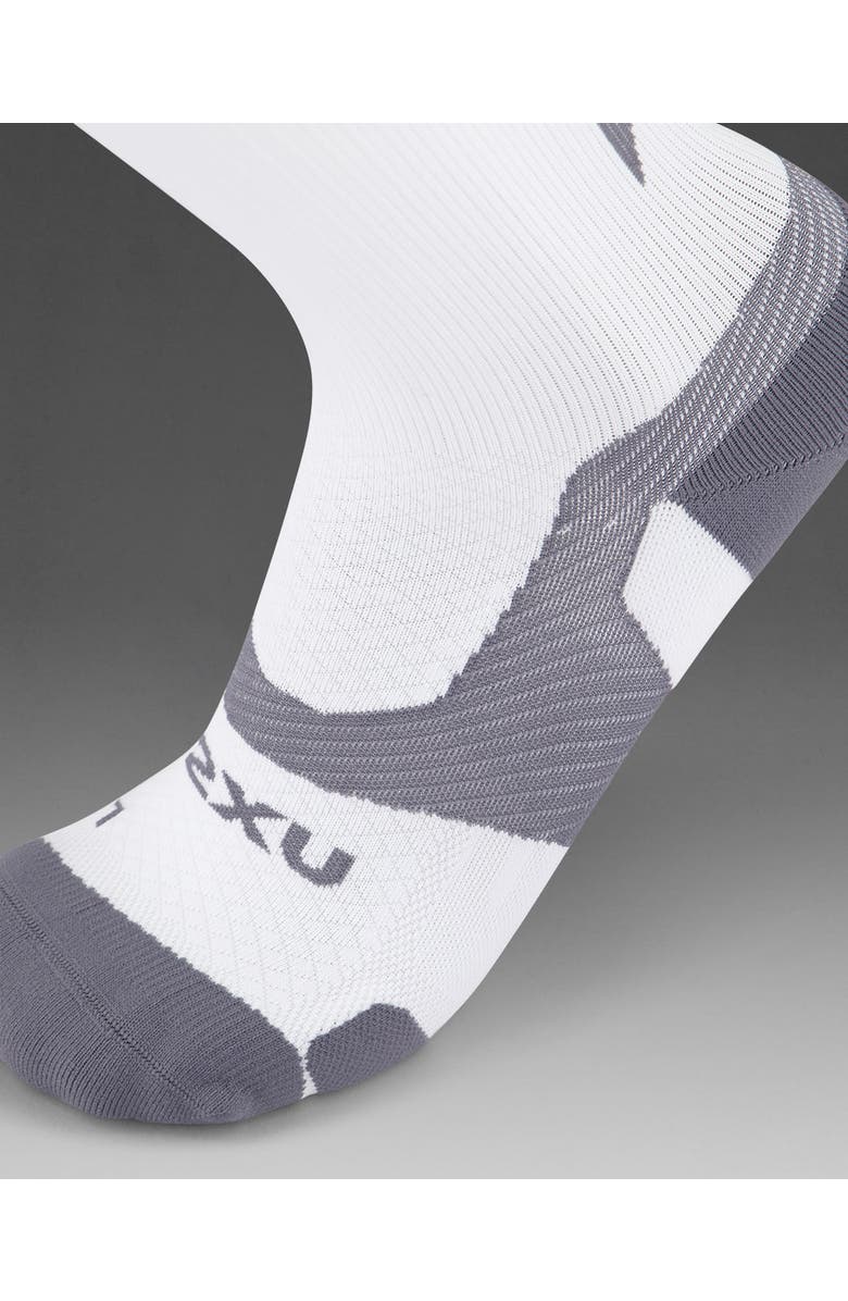 2XU Vectr Light Cushion Crew Socks, Alternate, color,