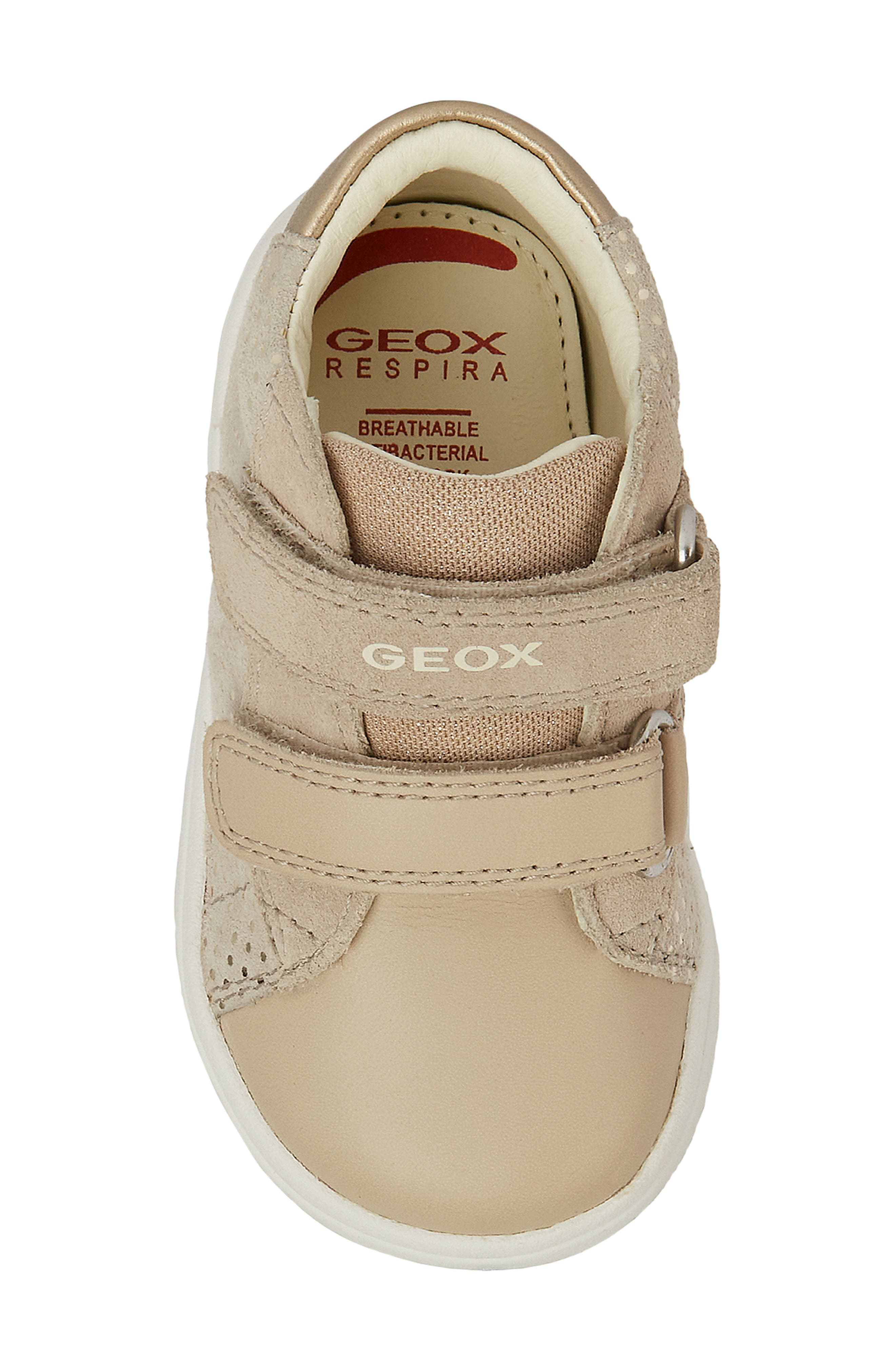 Geox Kids' Biglia Sneaker, Alternate, color, 