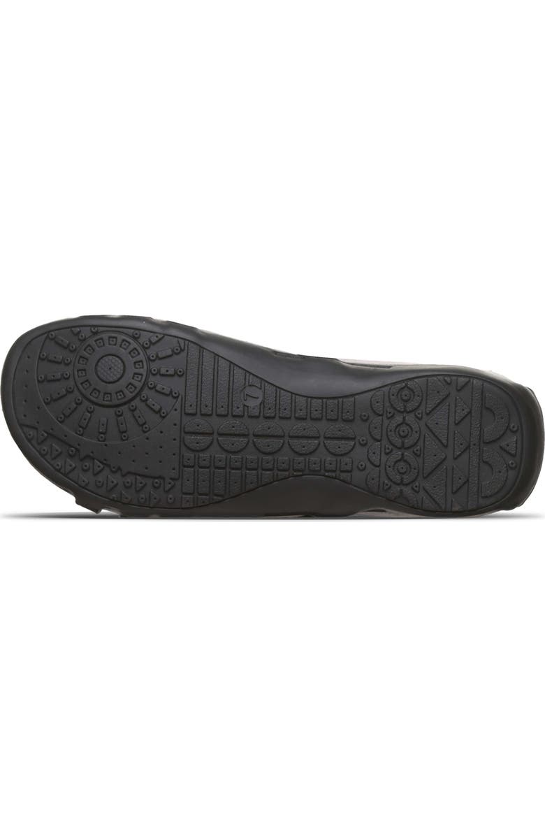 BEARPAW <p>Ronda Faux Leather Sandal (Women)</p>, Alternate, color, Black