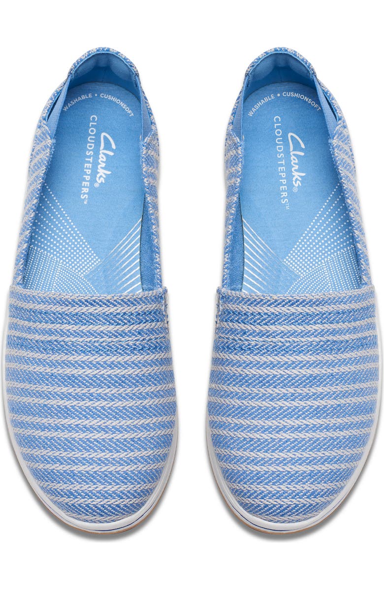 Clarks<sup>®</sup> Breeze Step II Sneaker, Alternate, color, Denim