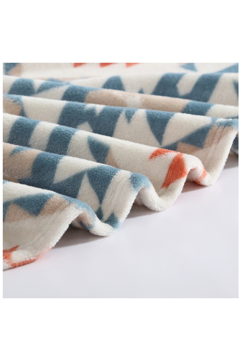 Dakota Blanket, Alternate, color, BLUE