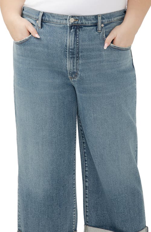 Shop Silver Jeans Co. Be Easy Crop Wide Leg Jeans In Indigo