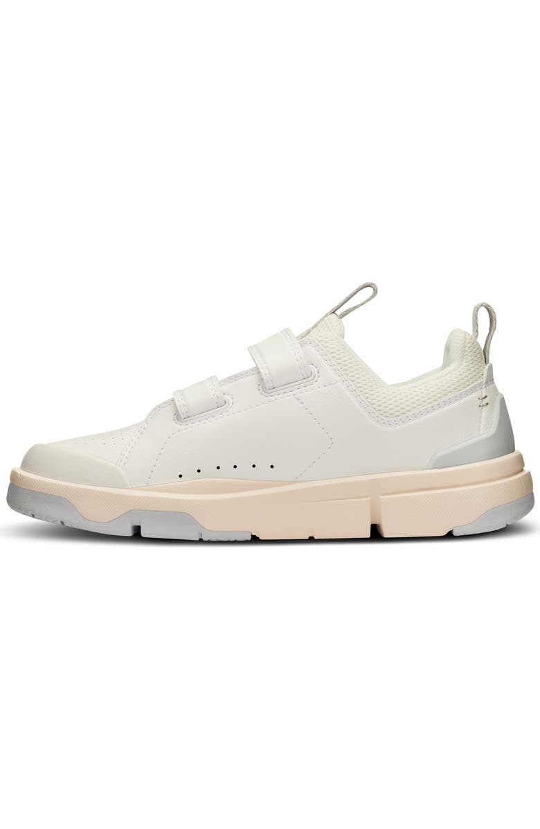 On Kids
The ROGER Sneaker, Alternate, color, White/ Glacier