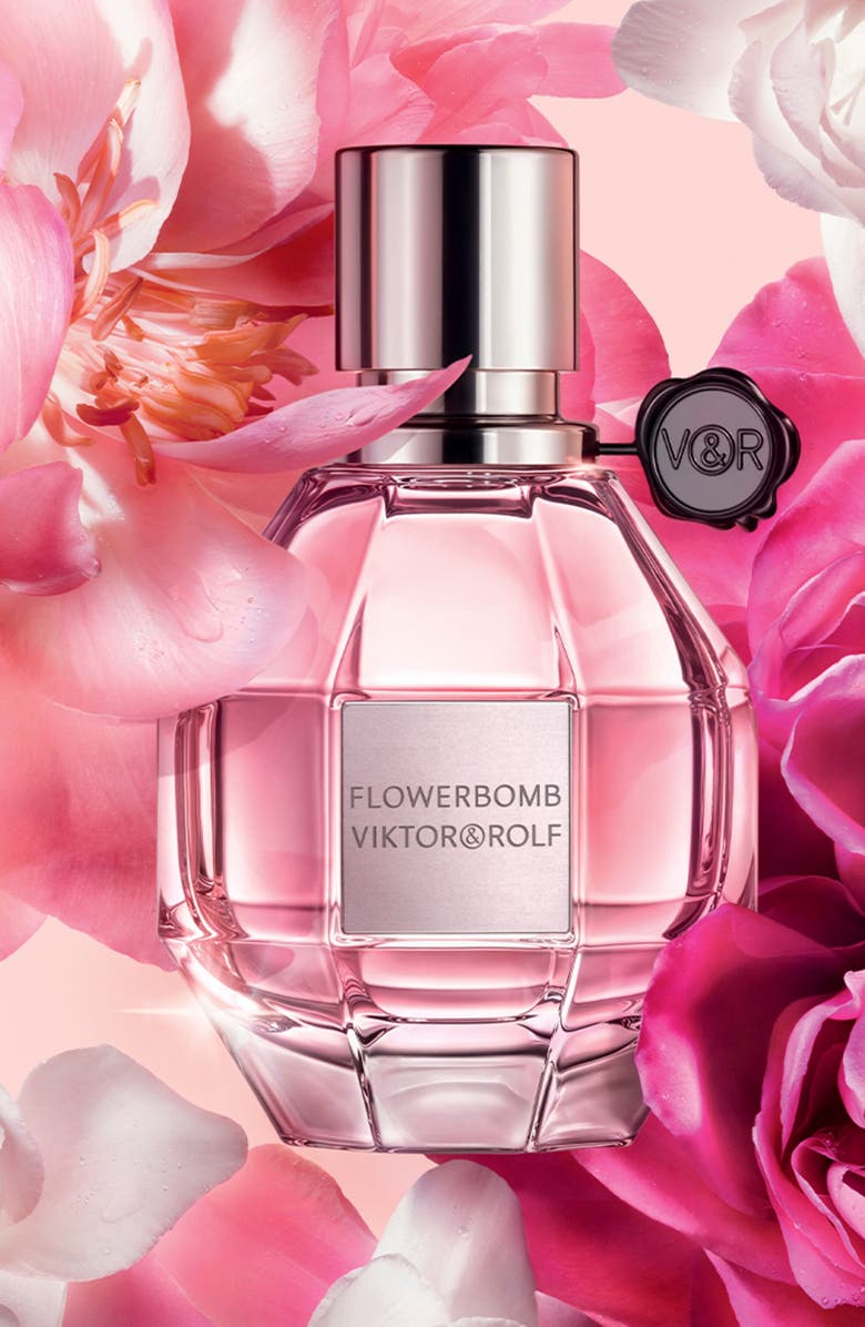 Flowerbomb Eau de Parfum Gift Set (Limited Edition) $258 Value