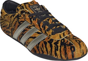 adidas gazelle silver green womens adidas Women's Taekwondo Mei Core Black/Gum JS0298 main image 1