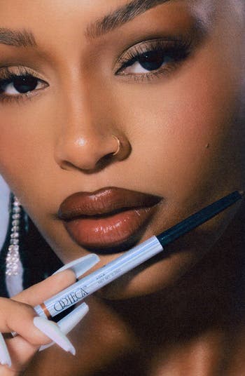 Soft Contour Lip Liner