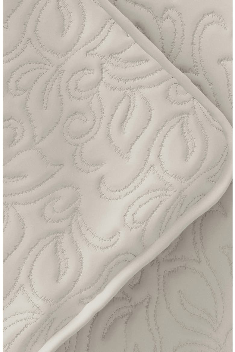 All Season Floral Stitch 3-Piece Down Alternative Quilt Set, Alternate, color, NATURAL
