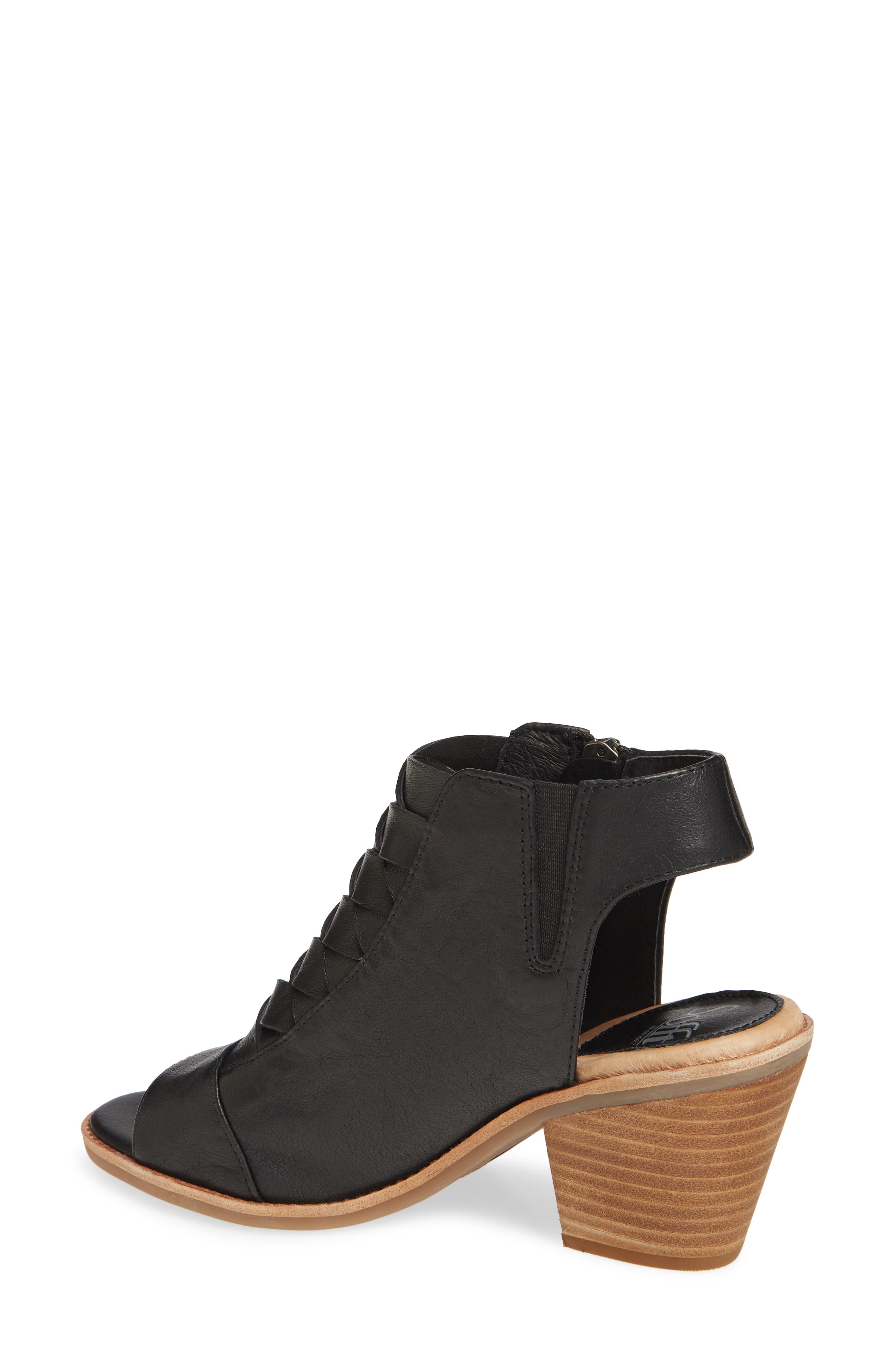 Söfft Mckenna Sandal, Alternate, color, 