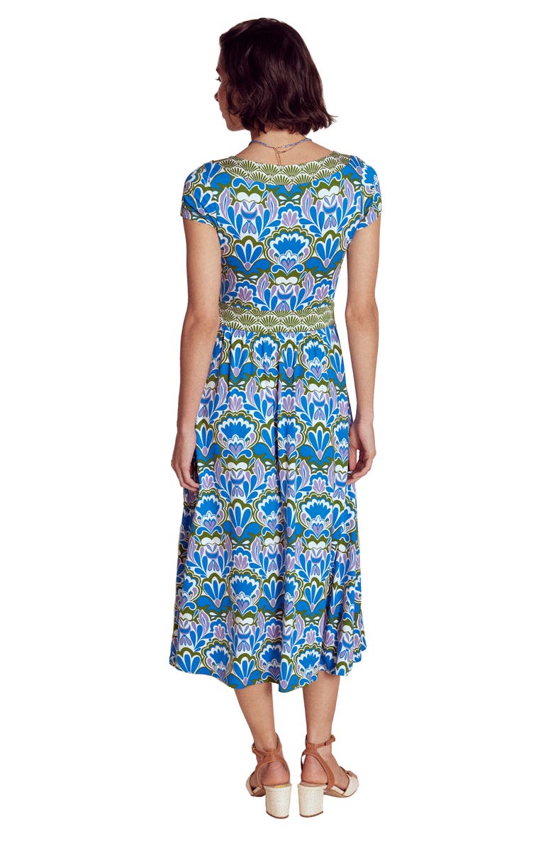 Boden Melanie Print Jersey Midi Dress, Alternate, color, Directoire Blue, Freesia Stamp