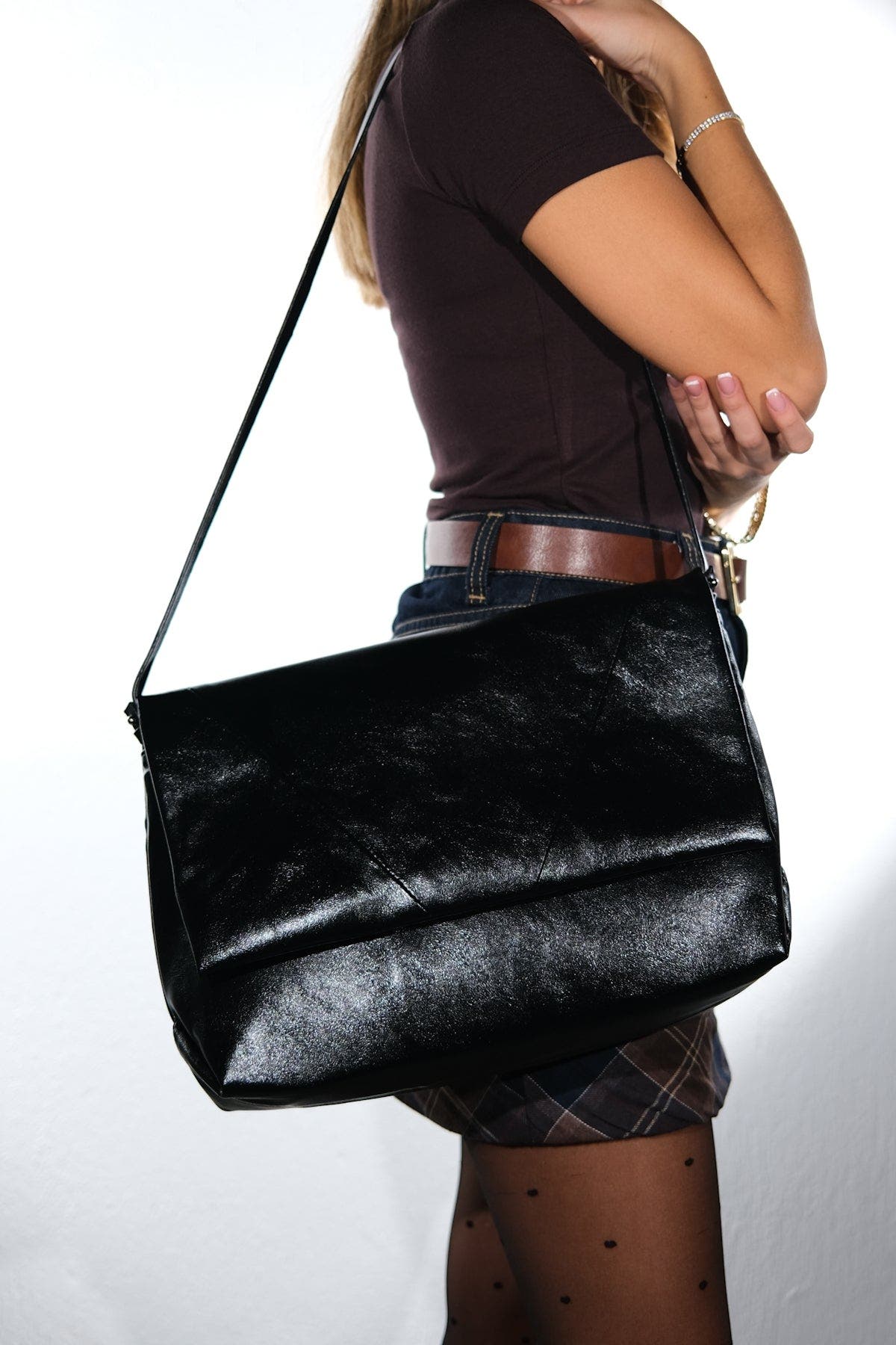 Prologue Shoes Chelsea Shoulder Bag, Alternate, color, Black