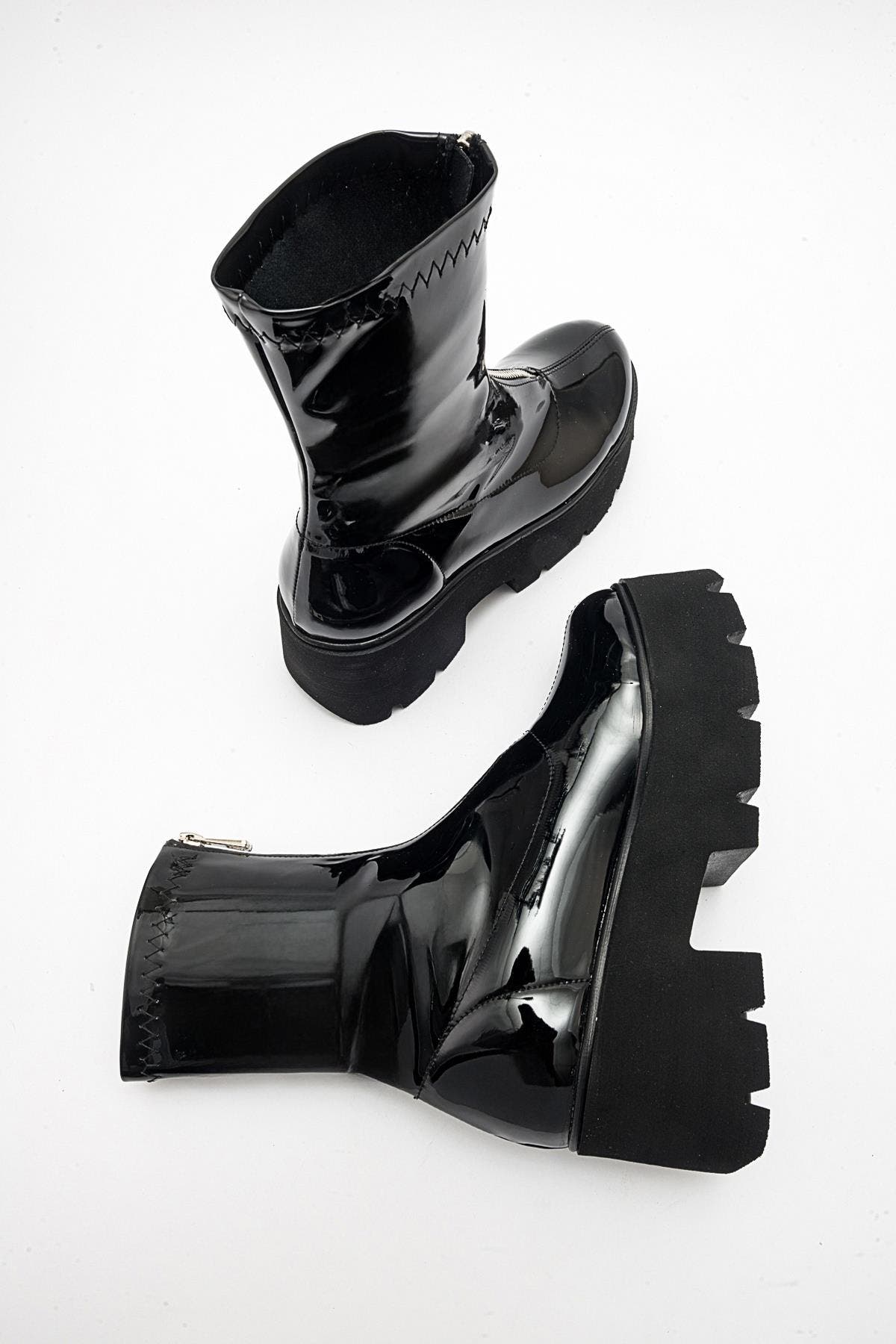 Prologue Shoes Ovil Platform Zip Boot, Alternate, color, Black Patent