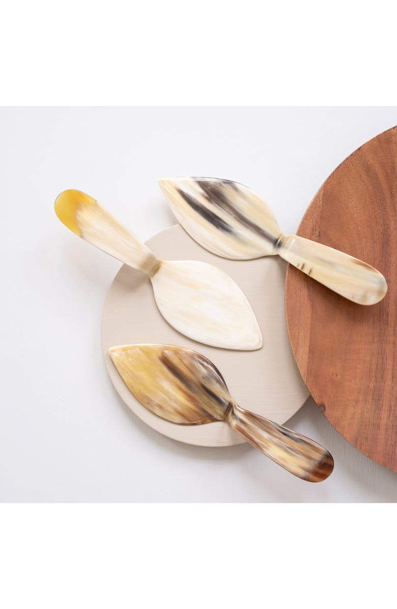 Maadili Collective Horn Cake Server, Alternate, color, Natural