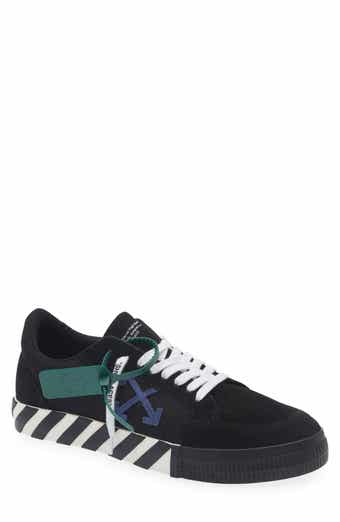 Off-White <p>Low Vulcanized Sneaker (Men)</p>