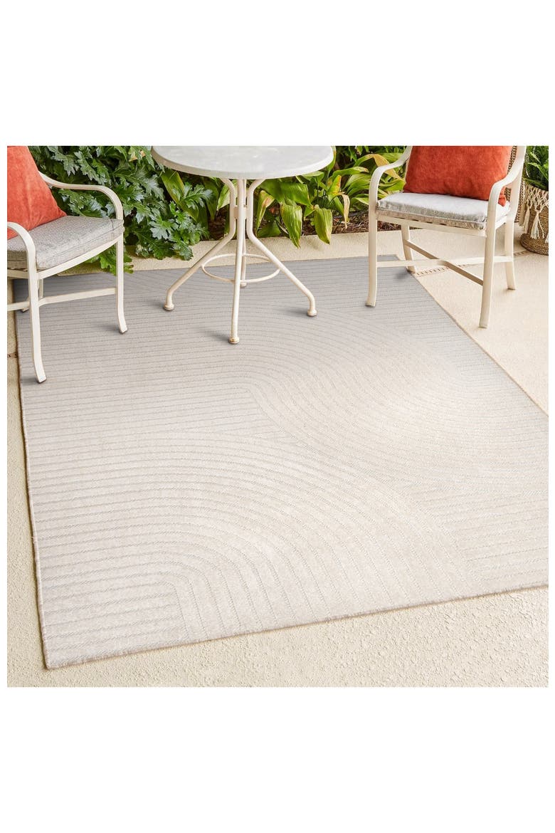 Hallie High-Low Minimalist Curve Geometric Indoor/Outdoor Area Rug, Alternate, color, Ivory/Cream