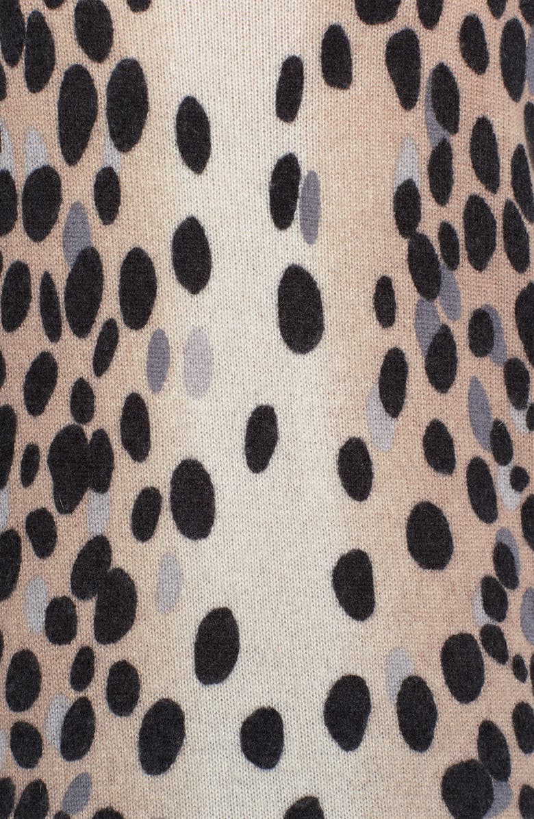 Equipment , Alternate, color, 