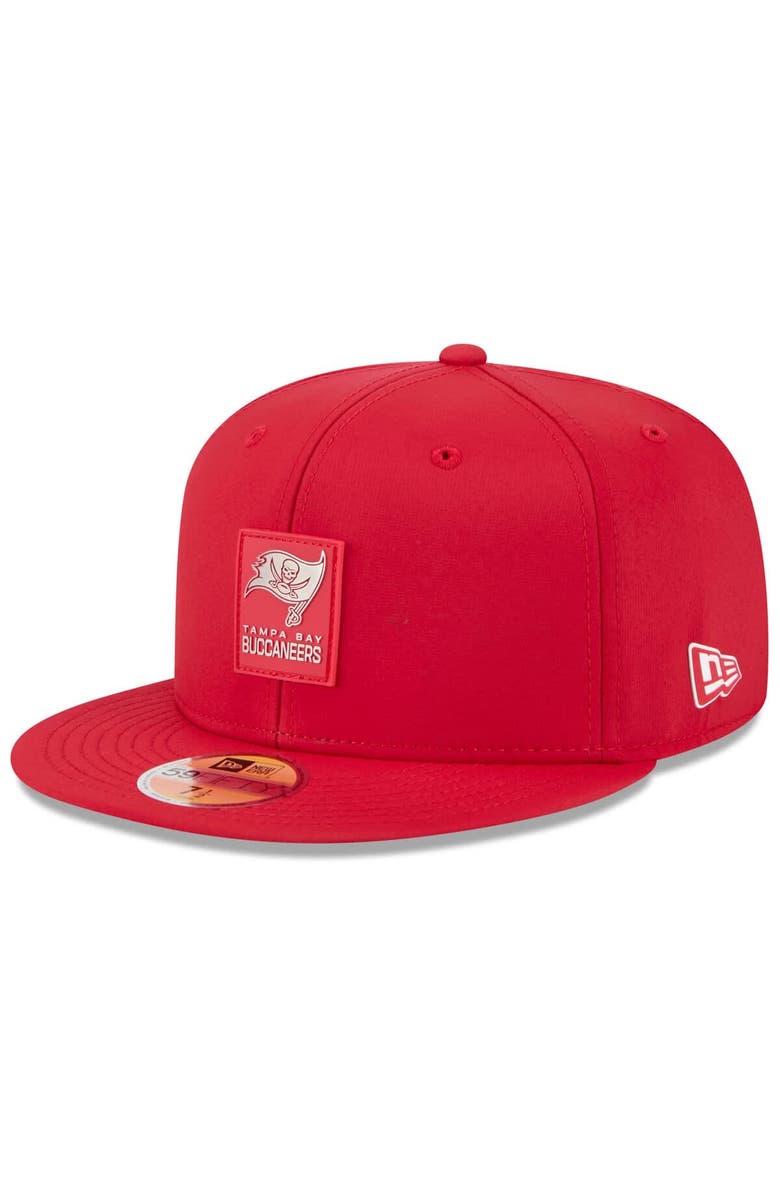 New Era Men's New Era Red Tampa Bay Buccaneers 2025 Sideline 59FIFTY Fitted Hat, Alternate, color, Red