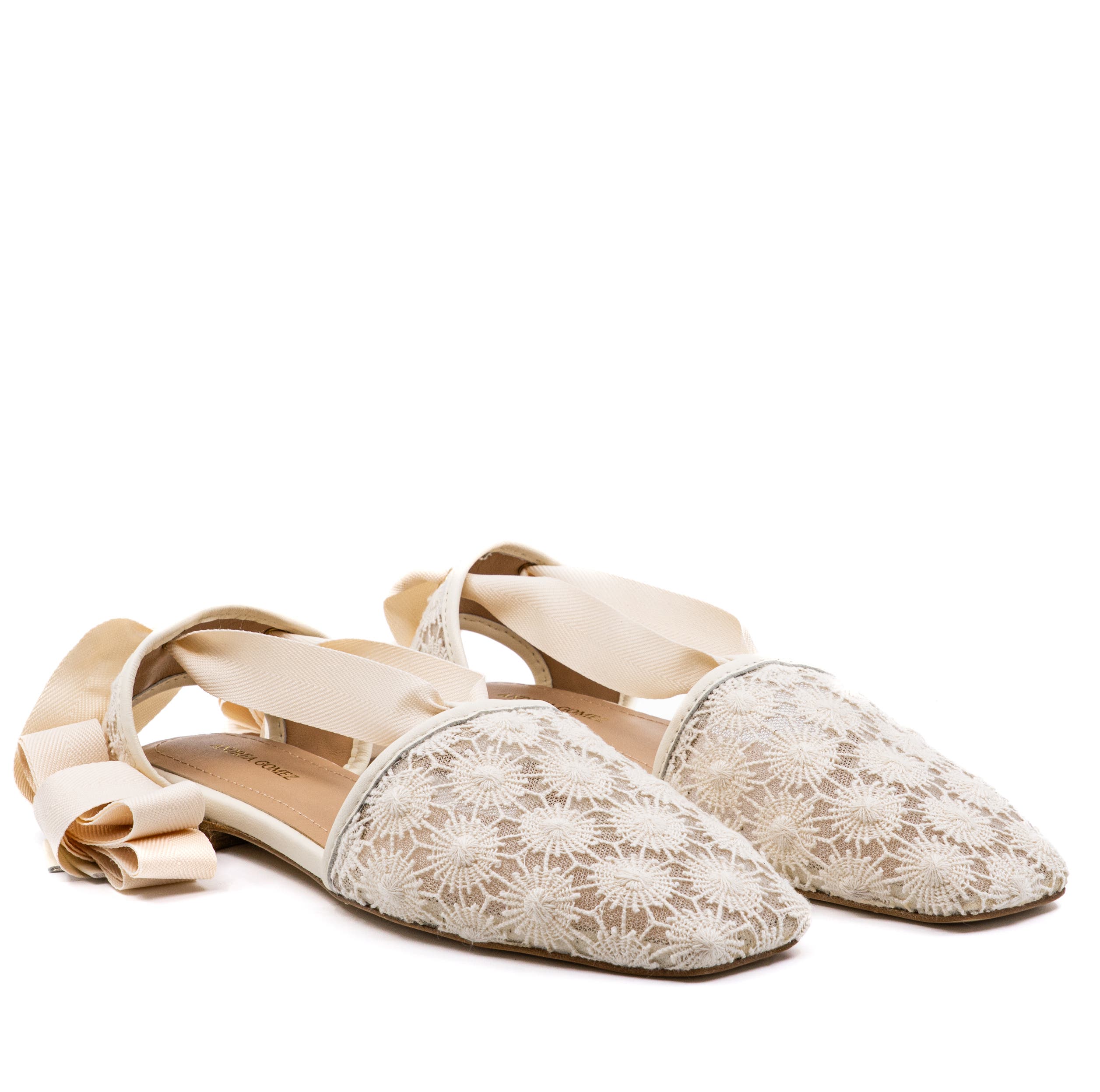Andrea Gomez Desi Raffia Flat, Alternate, color, Off White