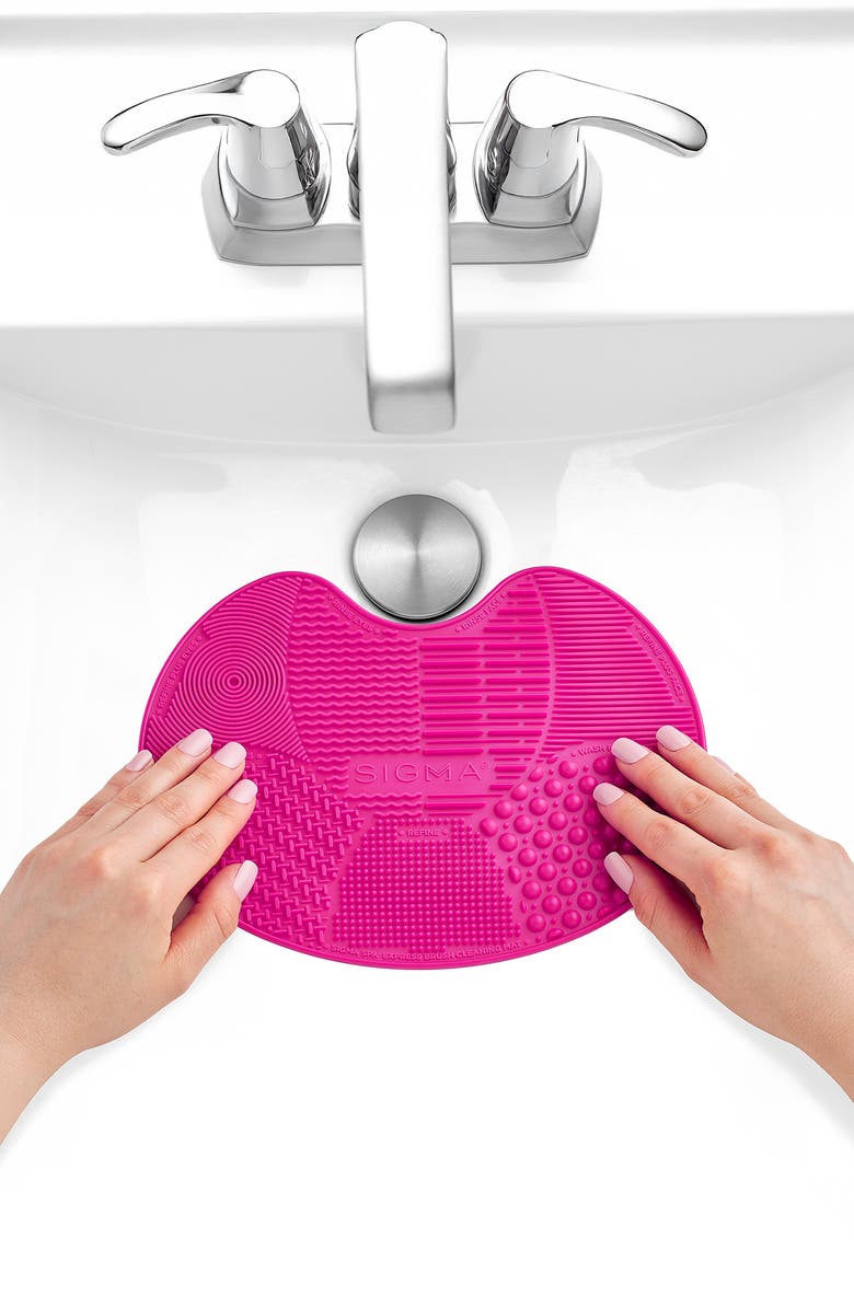 Sigma Beauty Beauty Sigma Spa<sup>®</sup> Express Brush Cleaning Mat, Alternate, color, Pink