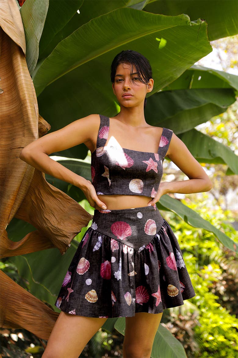 Sotavento Conchitas White Top, Alternate, color, CONCHITAS BLACK PRINT