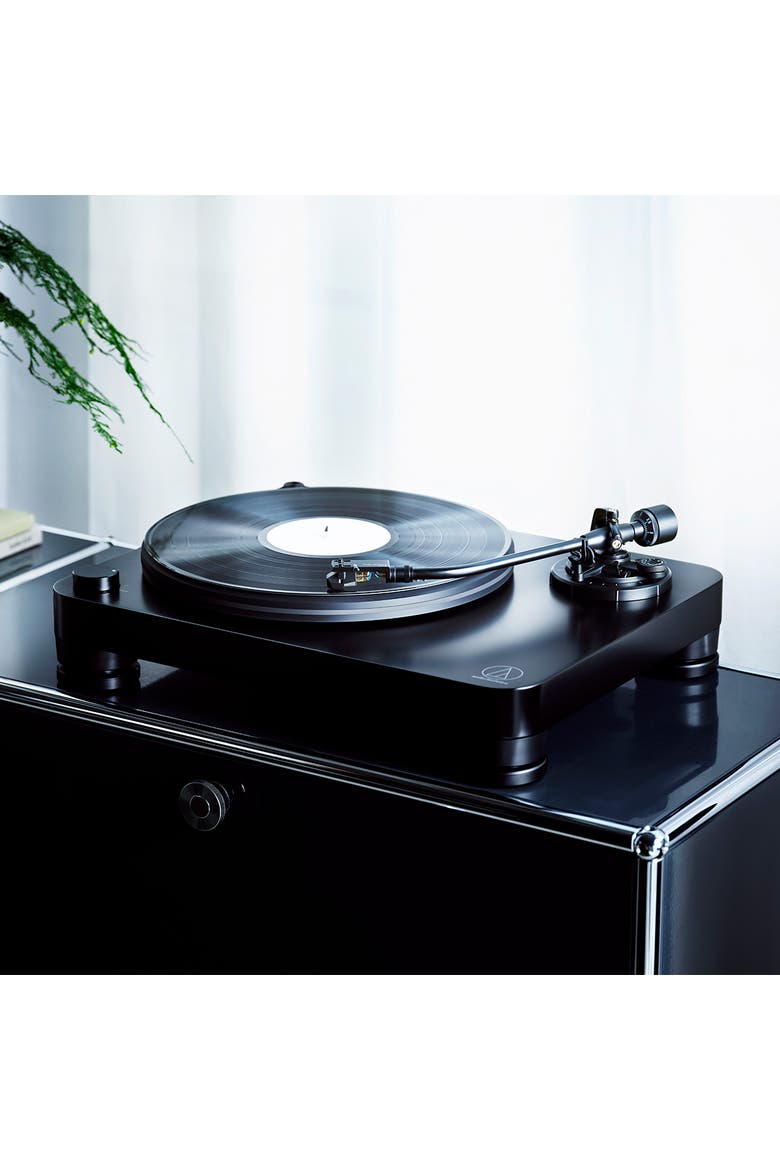 AT-LP7X Manual Belt Drive Turntable with AT-VM95E MM Cartridge, Alternate, color, Black