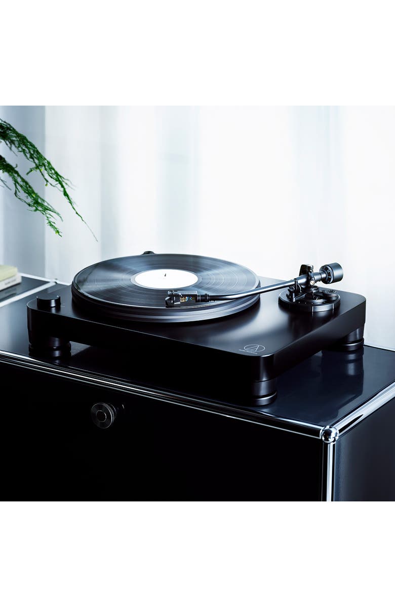 Audio-Technica AT-LP7X Manual Belt Drive Turntable with AT-VM95E MM Cartridge, Alternate, color, Black