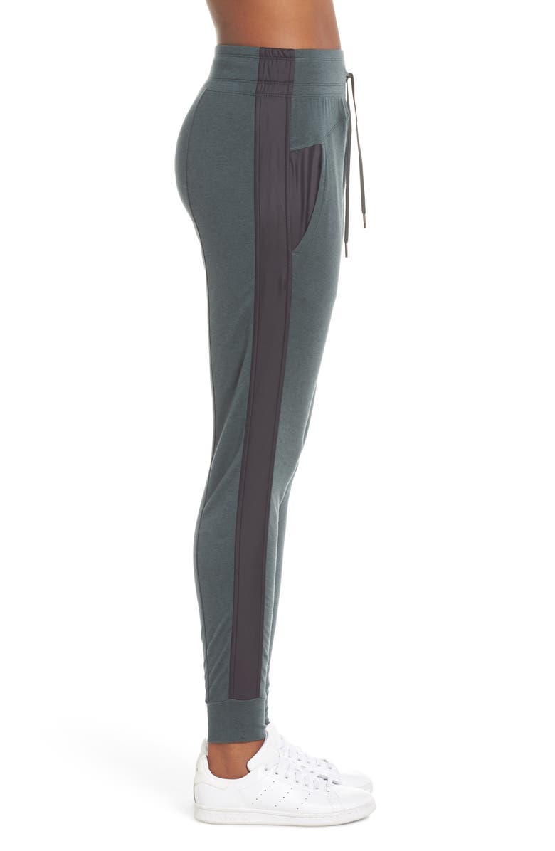 Zella Milla Jogger Pants, Alternate, color,